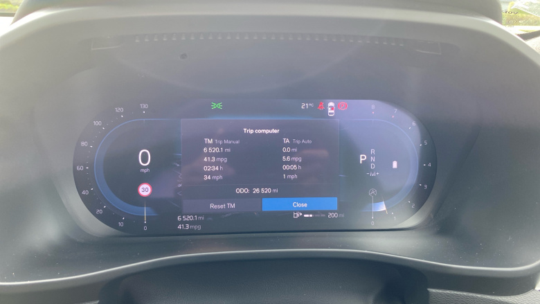 Volvo XC40 2.0 B3P Plus Dark 5dr Auto Petrol Estate